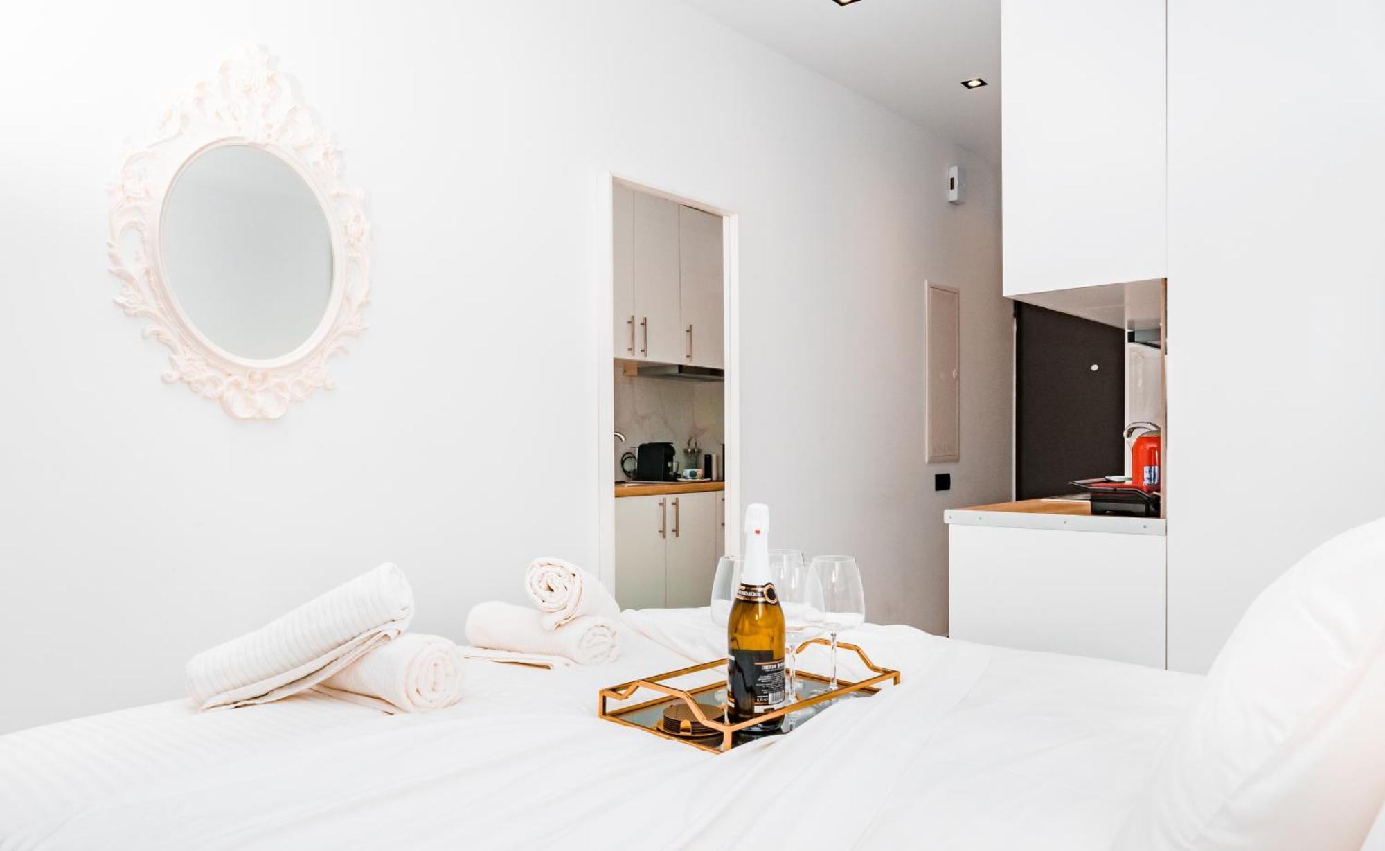Kallithea Diamond Suite Extérieur photo